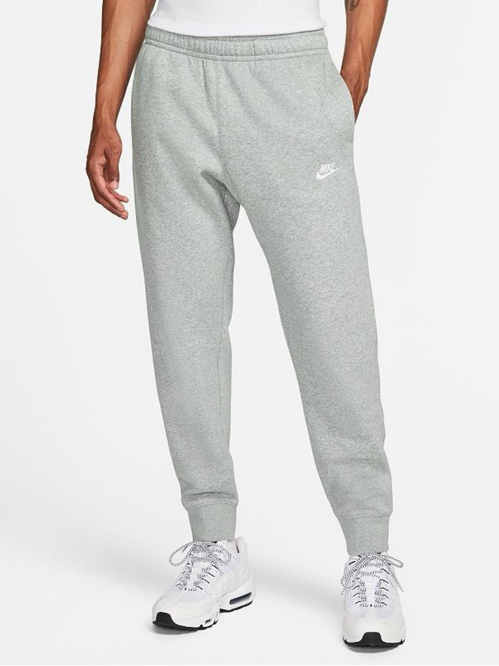 Men's Nike Club Fleece Joggers in Light Heather Gray - Size Medium